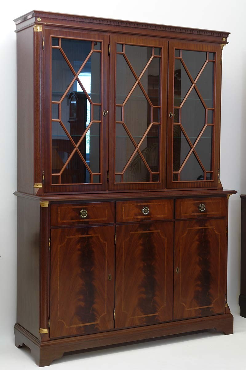 Esszimmer Buffet Eck-Vitrinenschrank im englischen Stil Mahagoni