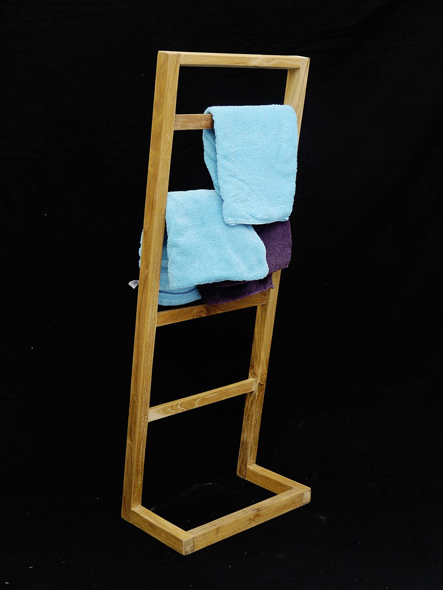 Praktischer handtuchhalter aus teakholz dekoration und sonstiges ... Handtuchständer holz